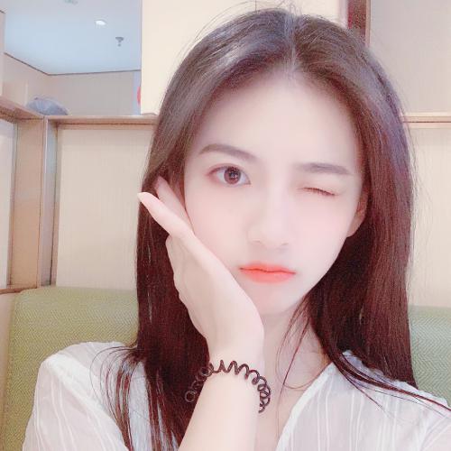 4个月龙凤胎被困高速 众人接力转移