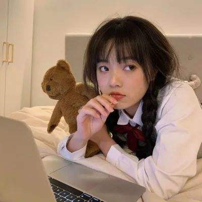 xnxx18美女截图