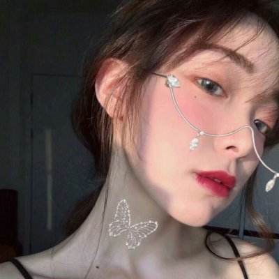 女孩的香水店